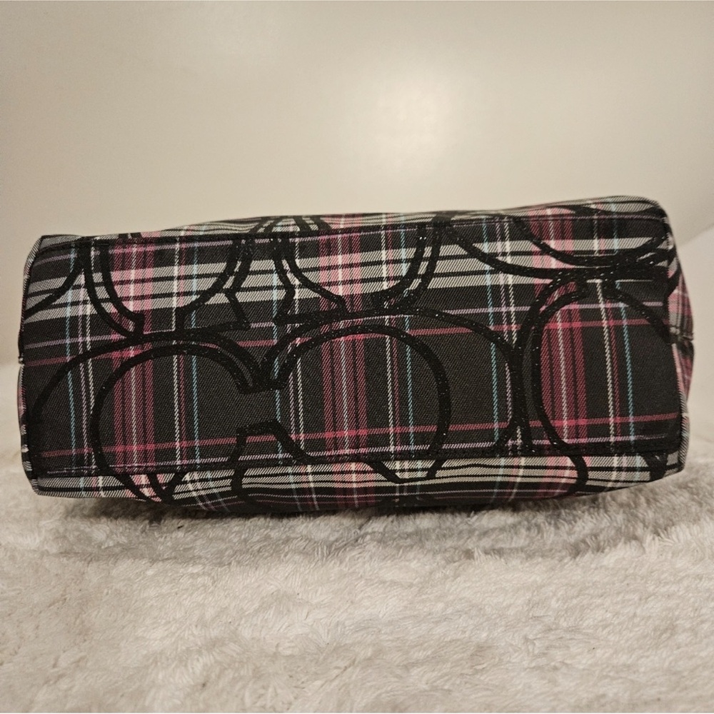 Coach Tartan Plaid Tote EUC No Callouts - Picture 4 of 12
